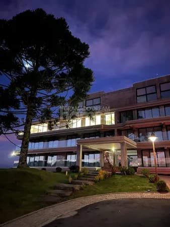 Apartamento de Alto Padrão com 3 suítes no Laken em Gramado
