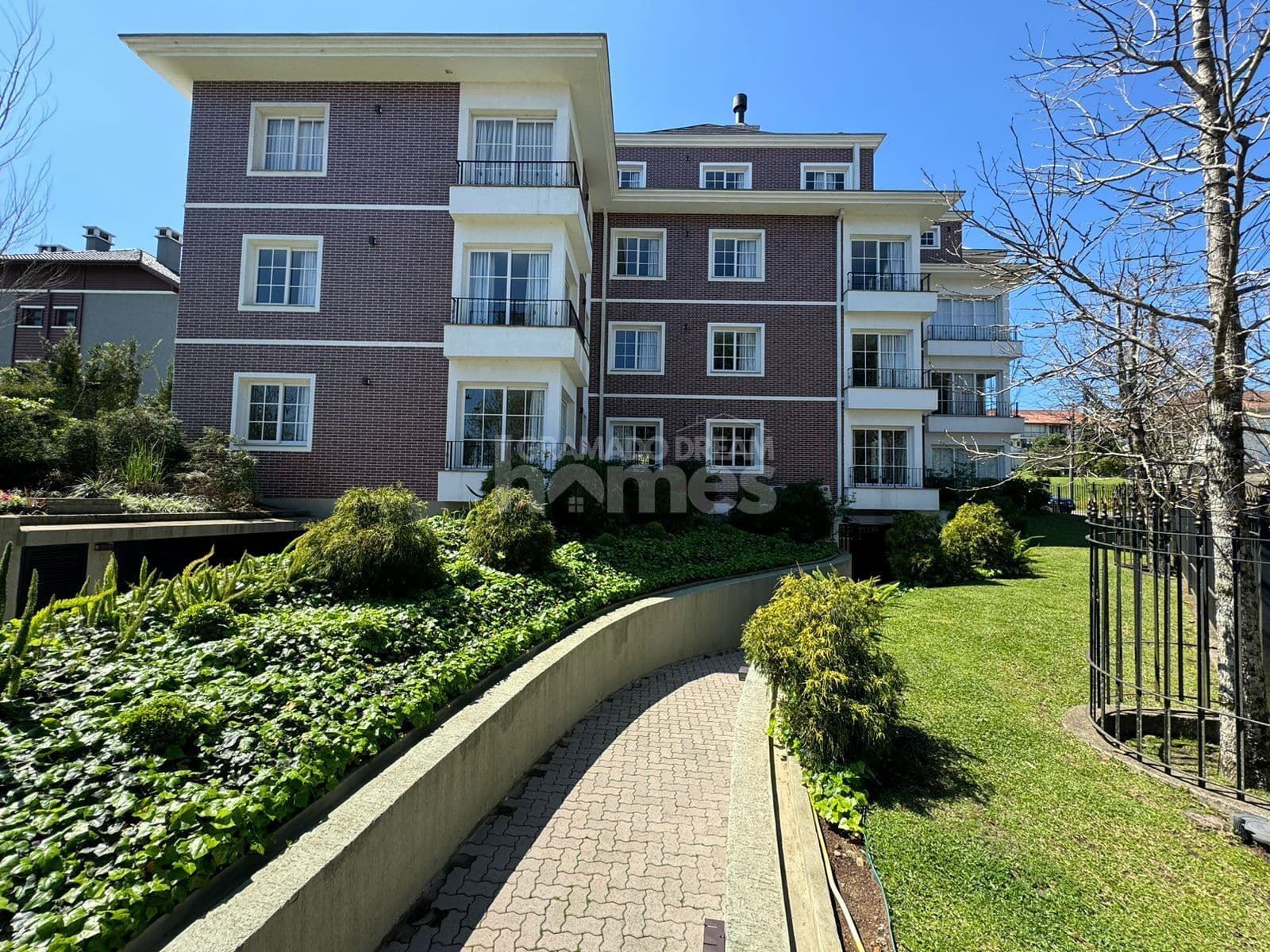 Apartamento com 2 dormitorios em Gramado