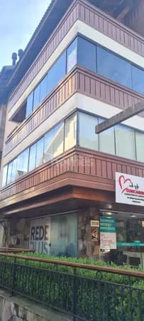 Apartamento na Avenida das Hortensias