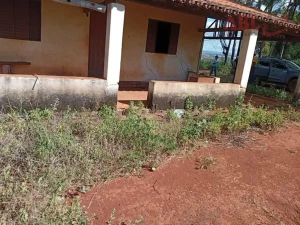 Fazenda/Sítios/Chácaras em Piumhi - Centro