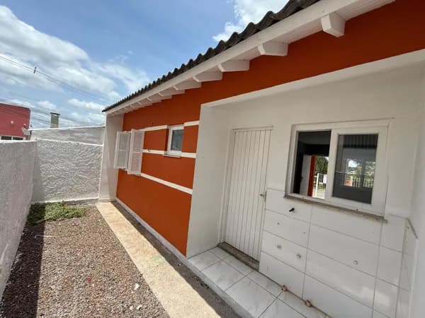 Casa 2 dormitórios Residencial Pioneiro