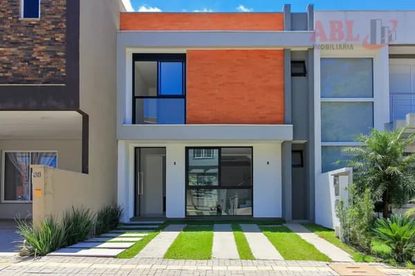 Sobrado 3 Dormitórios com Suíte + Lareira | Condomínio Primavera – Gravataí