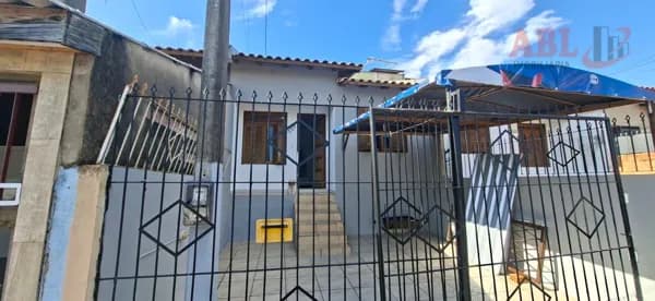 Casa em Cachoeirinha - Parque Granja Esperança