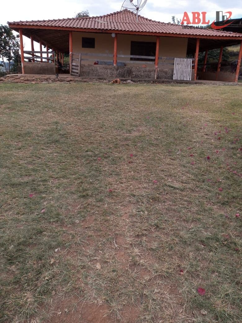 Fazenda/Sítios/Chácaras em Munhoz - Centro