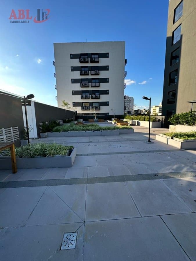 Sala Comercial para Venda em Menino Deus Porto Alegre-RS