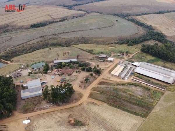 Fazenda para Venda em Centro São Roque de Minas-MG