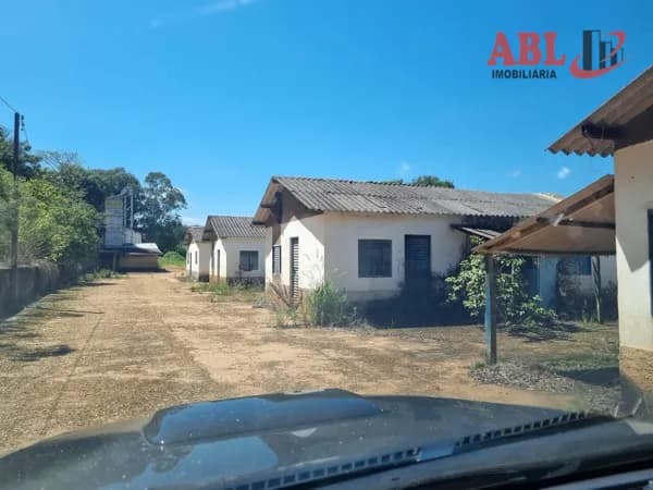 Fazenda/Sítios/Chácaras em Pouso Alegre - Centro