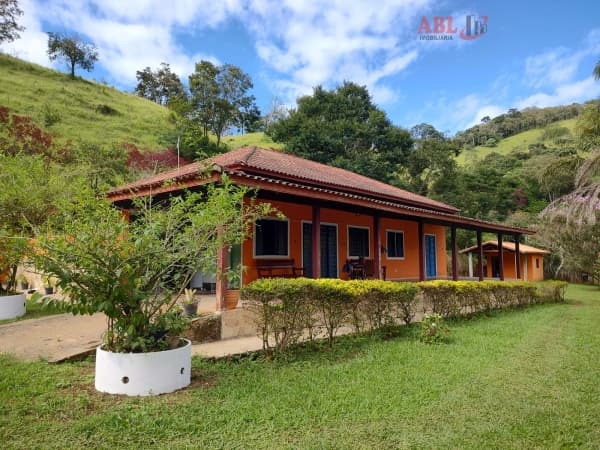 Sítio para Venda em Centro Cambuí-MG