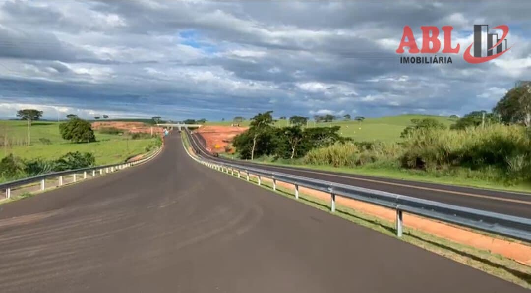 Fazenda/Sítios/Chácaras em Marília - Centro