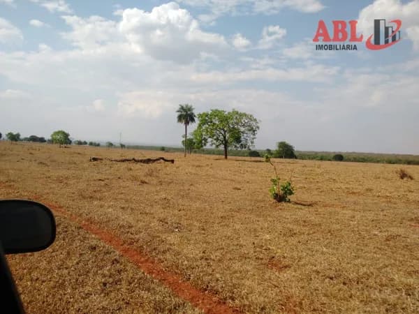 Fazenda/Sítios/Chácaras em Itarumã - Centro