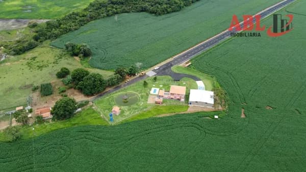 Fazenda/Sítios/Chácaras em Capitólio - Centro