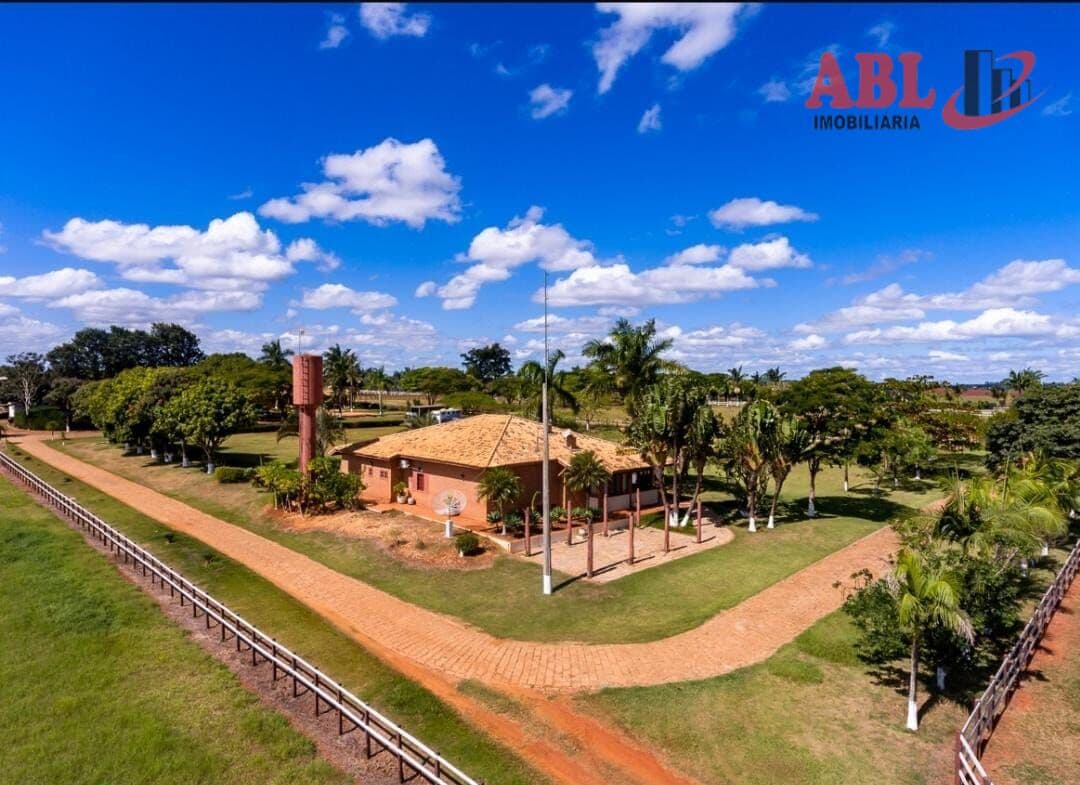 Fazenda/Sítios/Chácaras em Ouro Fino - Centro