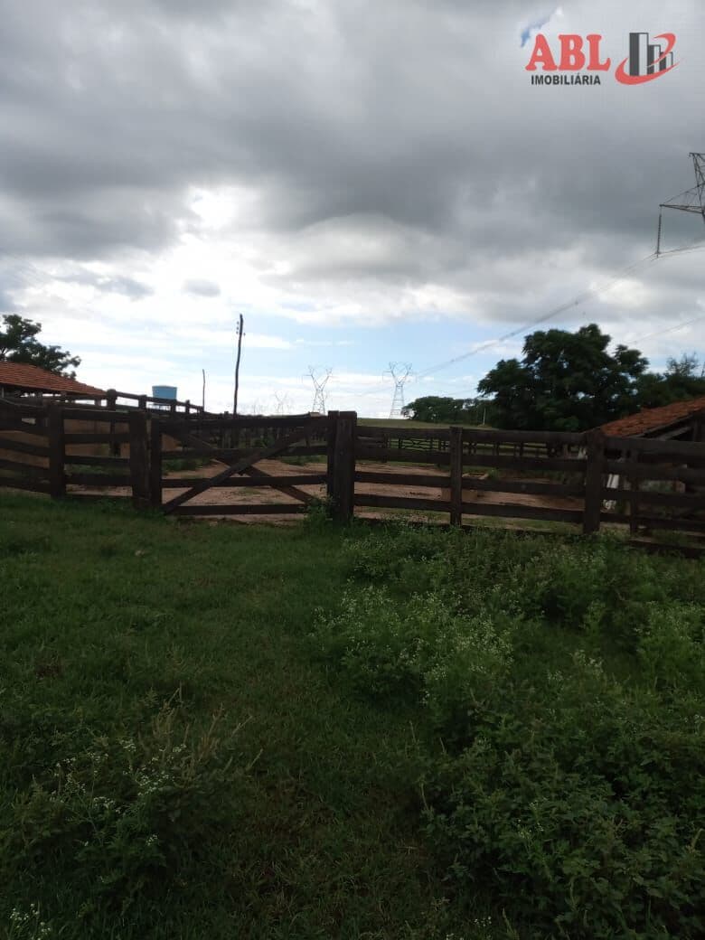 Fazenda/Sítios/Chácaras em Olímpia - Centro
