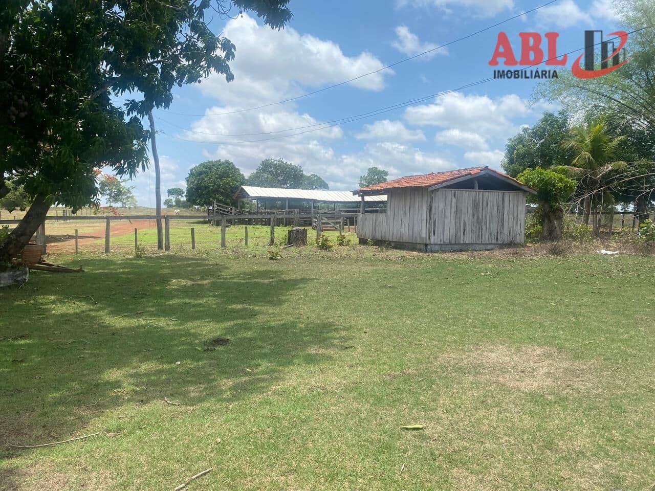 Fazenda/Sítios/Chácaras em Marianópolis do Tocantins - Centro