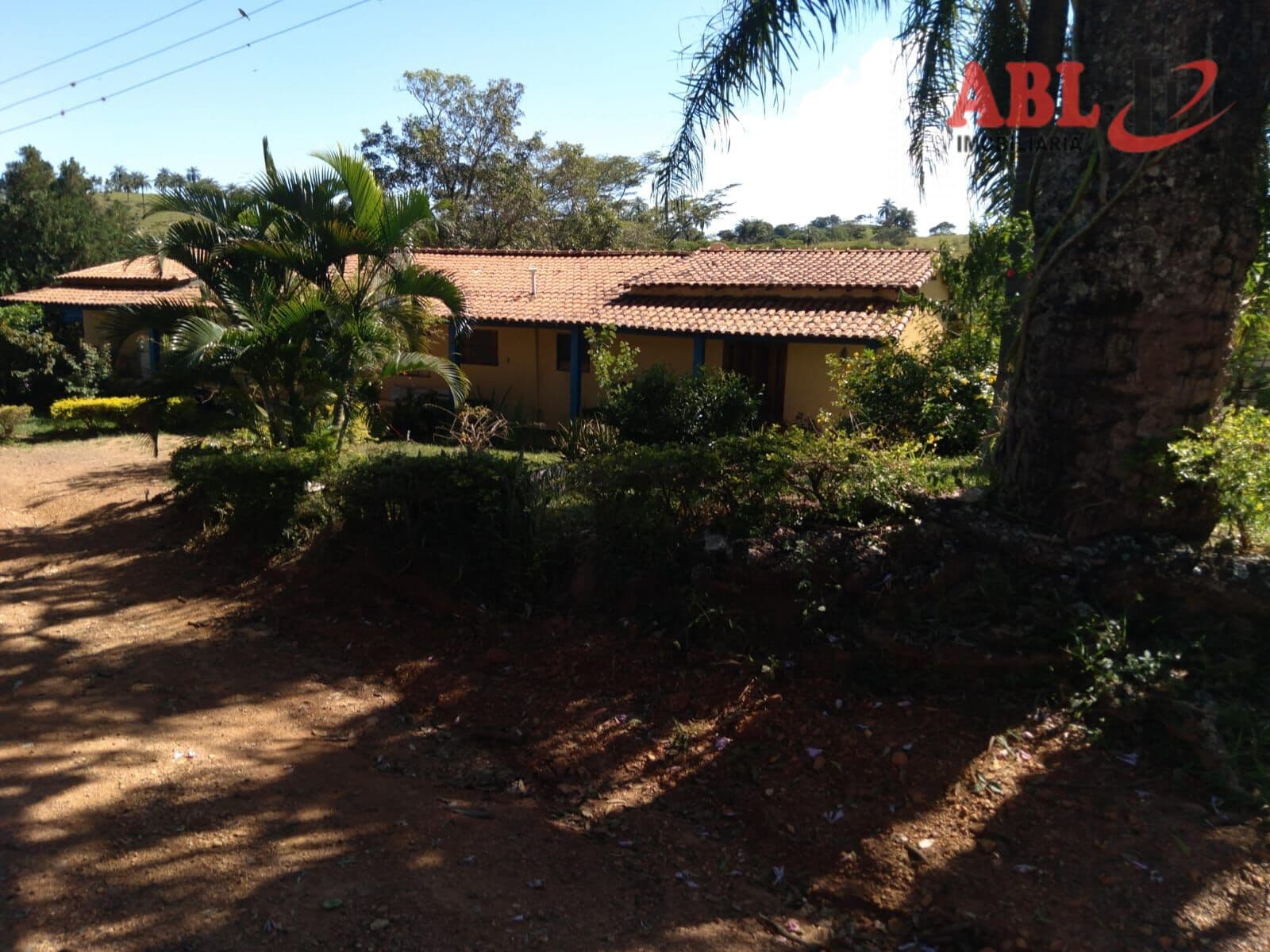 Fazenda/Sítios/Chácaras em Carmo do Rio Claro - Centro