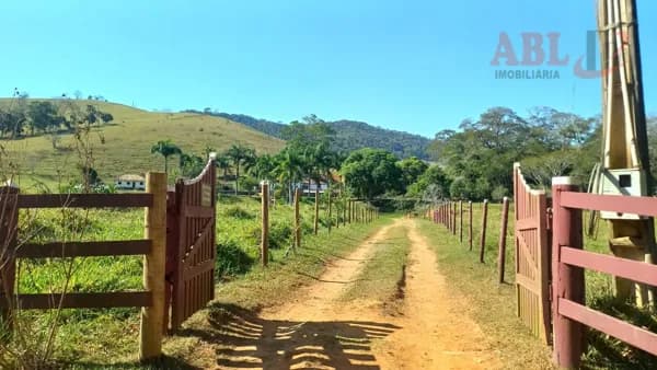 Fazenda/Sítios/Chácaras em Araxá - Centro
