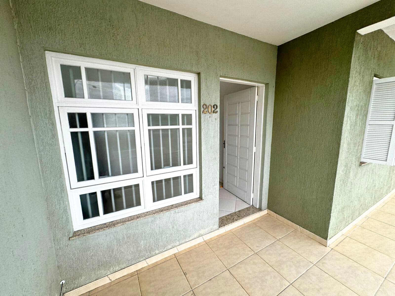 Apartamento Térreo com Pátio