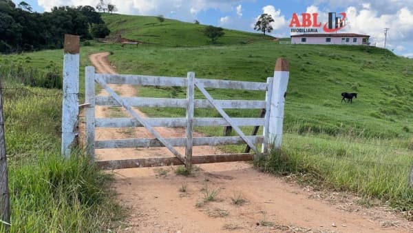 Fazenda para Venda em Parque das Laranjeiras Itatiba-SP
