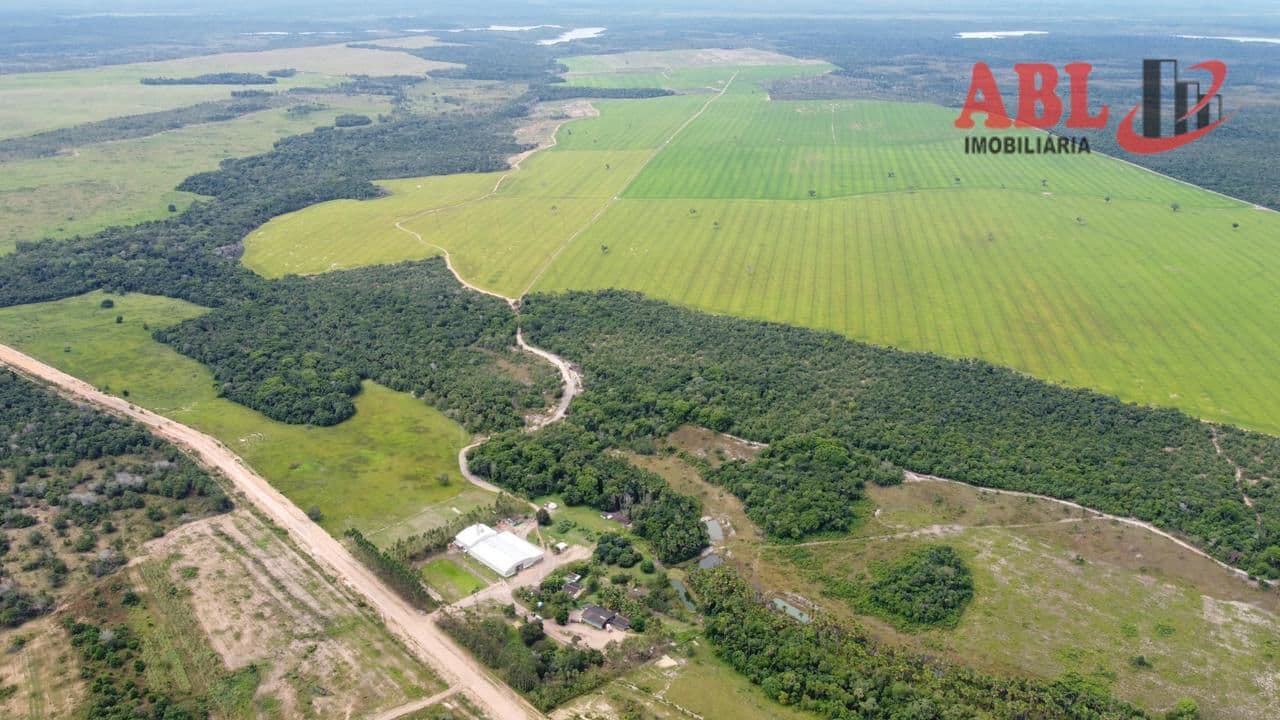 Fazenda/Sítios/Chácaras em Prainha - Centro