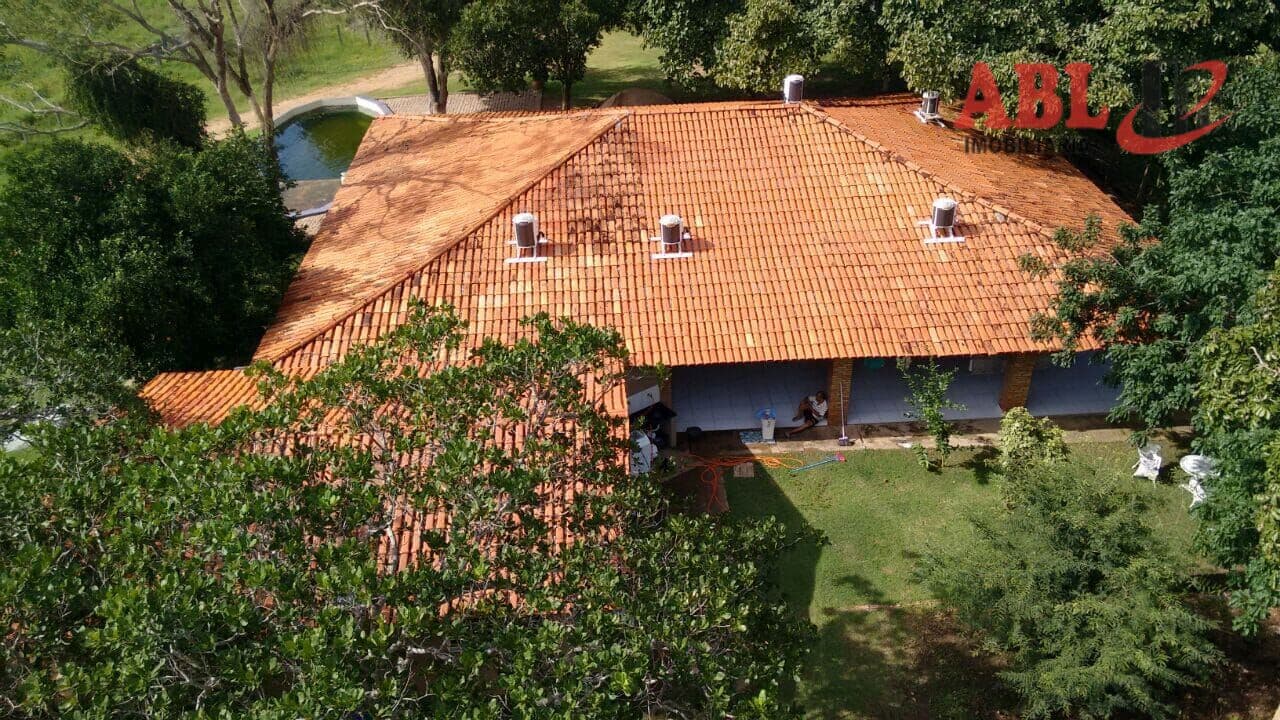 Fazenda/Sítios/Chácaras em Poconé - Zona Rural
