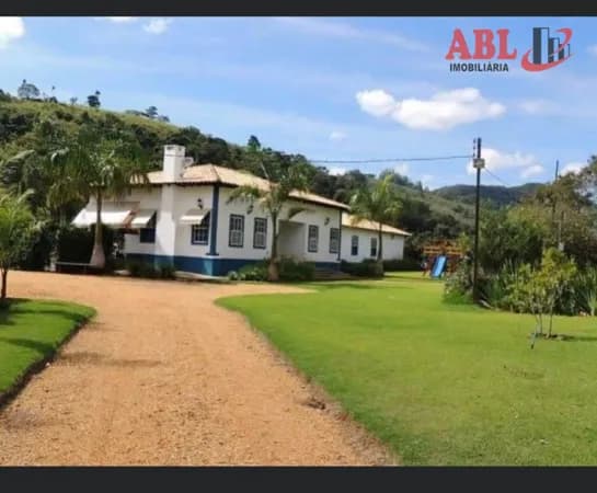 Fazenda/Sítios/Chácaras em Monte Sião - Centro