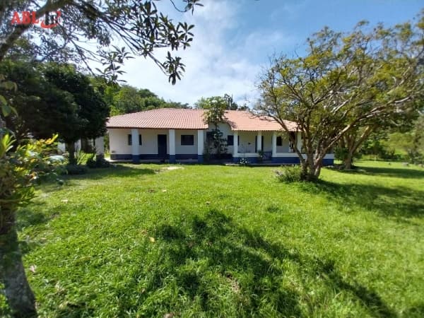 Fazenda para Venda em Centro Roseira-SP