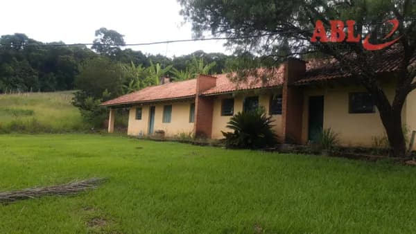 Fazenda/Sítios/Chácaras em Atibaia - Centro