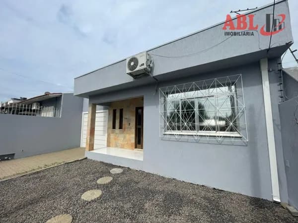 Casa em Cachoeirinha - Vila Jardim América