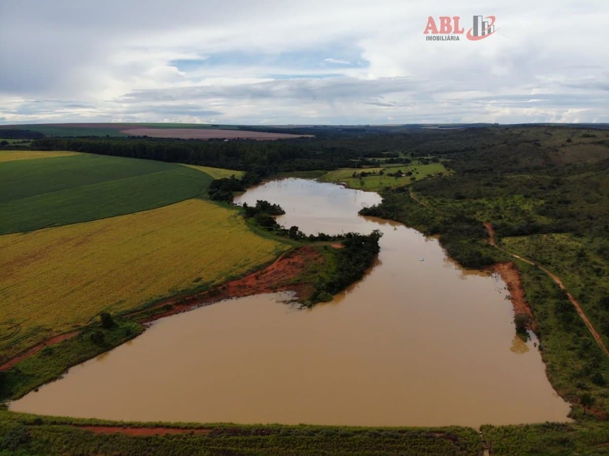 Fazenda Lavoura para Venda em Centro Unaí-MG