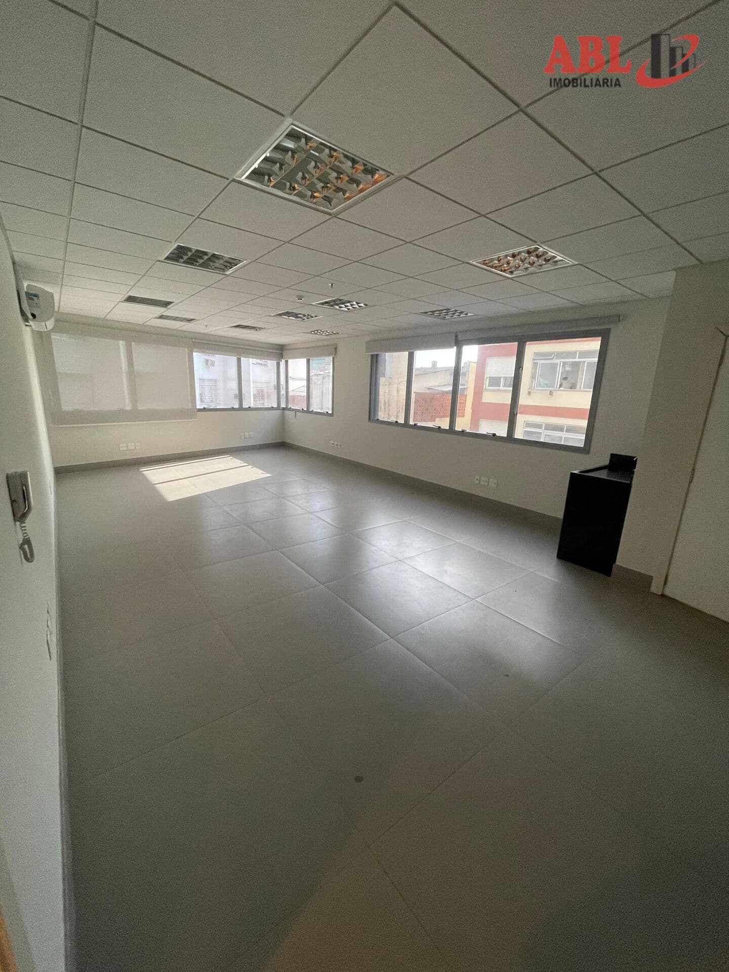 Sala/Conjunto em Porto Alegre - Floresta