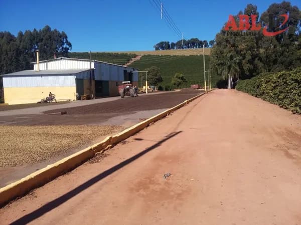 Fazenda/Sítios/Chácaras em Campanha - Centro