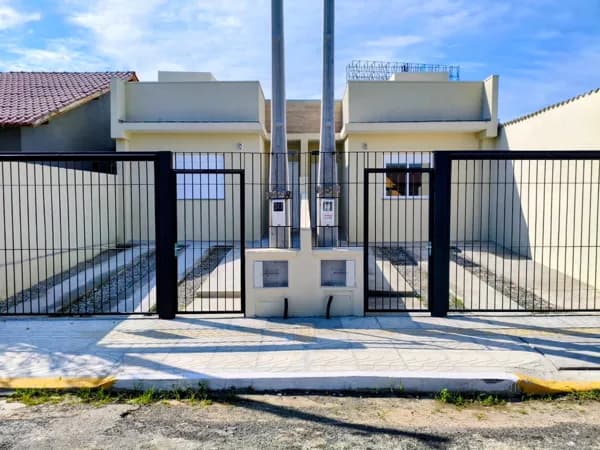 Casa 02 dormitórios a venda no Parque da Matriz em Cachoeirinha