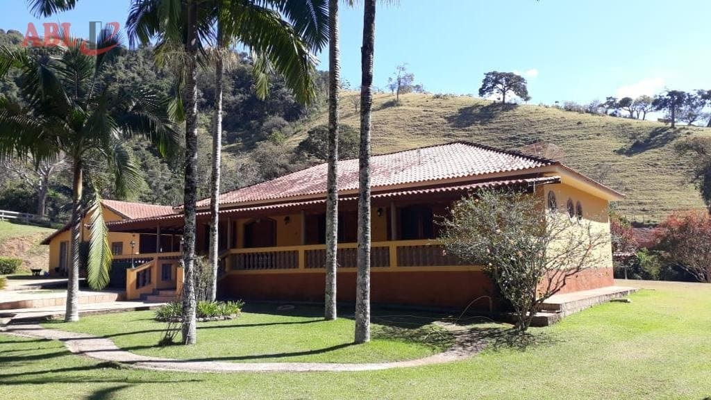 Sítio para Venda em Centro Cambuí-MG