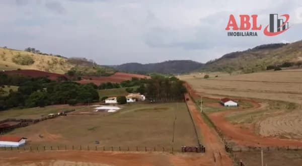 Fazenda/Sítios/Chácaras em Batatais - Centro