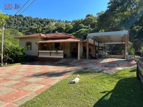 Sítio para Venda em Centro Cambuí-MG
