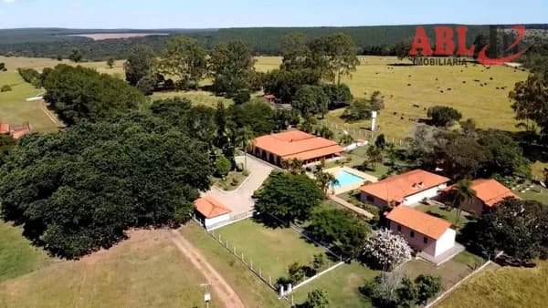 Fazenda/Sítios/Chácaras em Itatinga - Centro