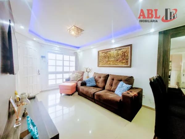 Casa Padrão 2 dormitórios Bairro Bom Sucesso em Gravataí