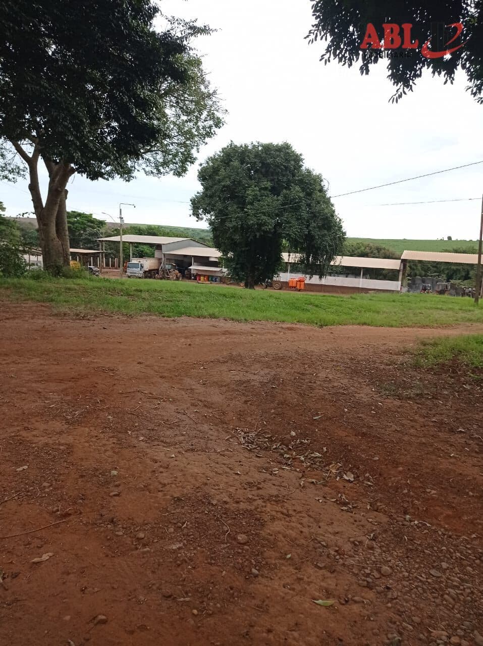 Fazenda/Sítios/Chácaras em Jeriquara - Centro