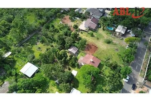 Lote/Terreno em Cachoeirinha - Chácara das Rosas