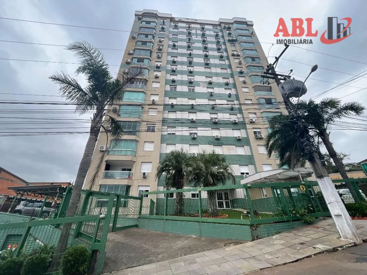 Apartamento 3 dormitórios 1 suíte semi Mobiliado Centro de Gravataí