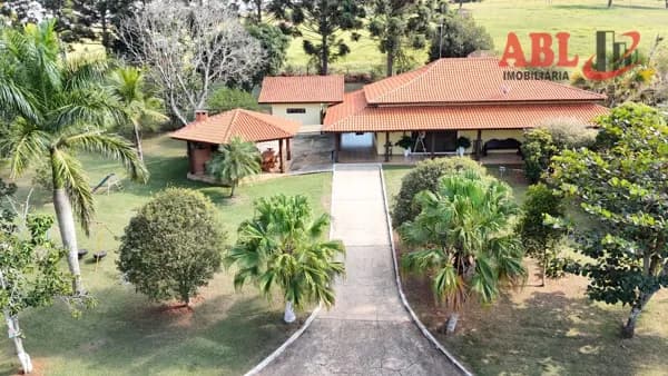 Fazenda/Sítios/Chácaras em Angatuba - Centro