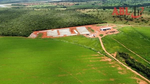 Fazenda/Sítios/Chácaras em Morada Nova de Minas - Centro