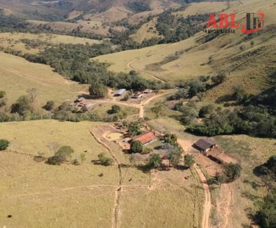 Fazenda Mista à venda na Região de Piumhi