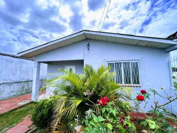 Casa 2 dormitórios com Amplo Terreno em Gravataí