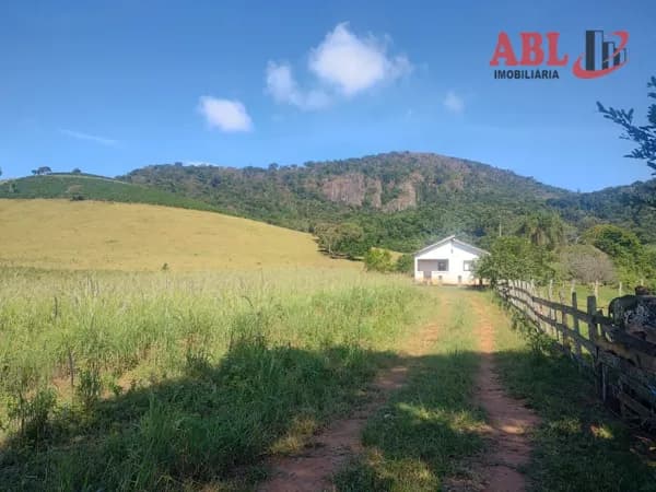 Fazenda/Sítios/Chácaras em Cachoeira de Minas - Centro