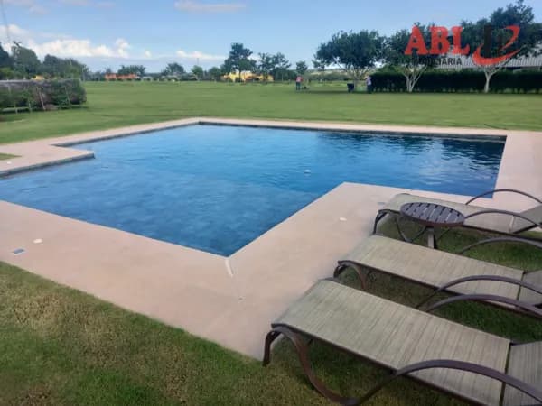 Fazenda/Sítios/Chácaras em Cabixi - Centro