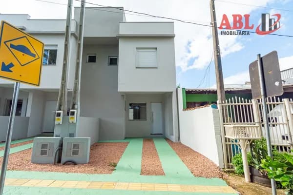 Sobrado 2 dormitório em Cachoeirinha