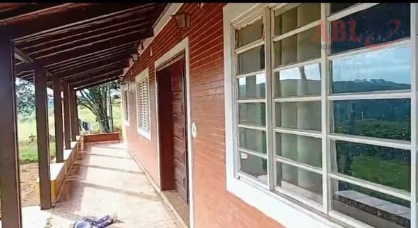 Fazenda/Sítios/Chácaras em Cambuí - Centro