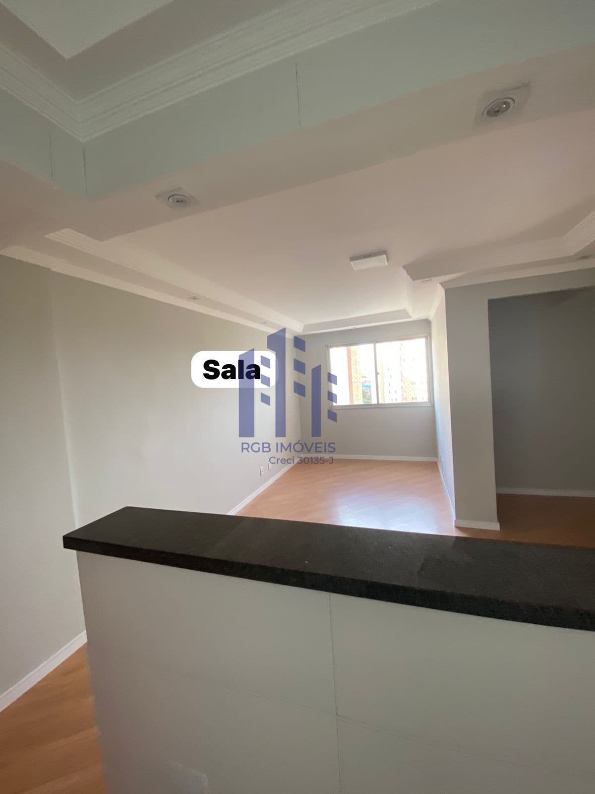 Vende - se apartamento no Condomínio São Cristóvão