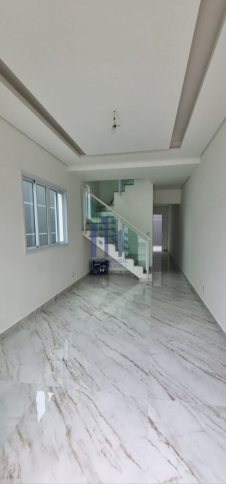 Casa disponível para venda em Carapicuíba!